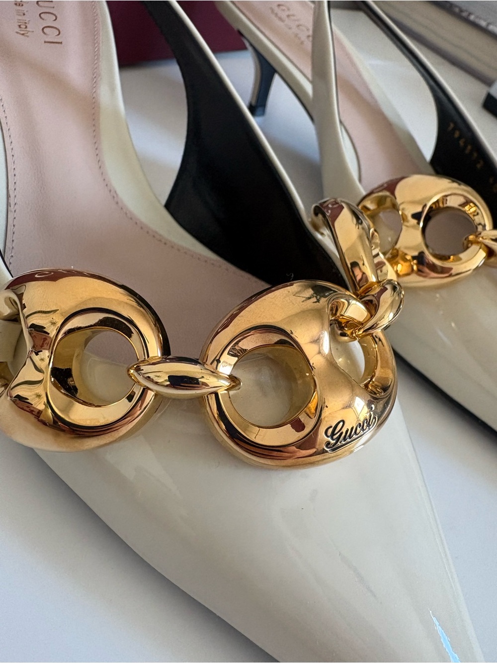 GUCCI Marina Slingback Pumps Ivory Patent Leather NEW Size 40 / US 10 - Picture 4 of 13